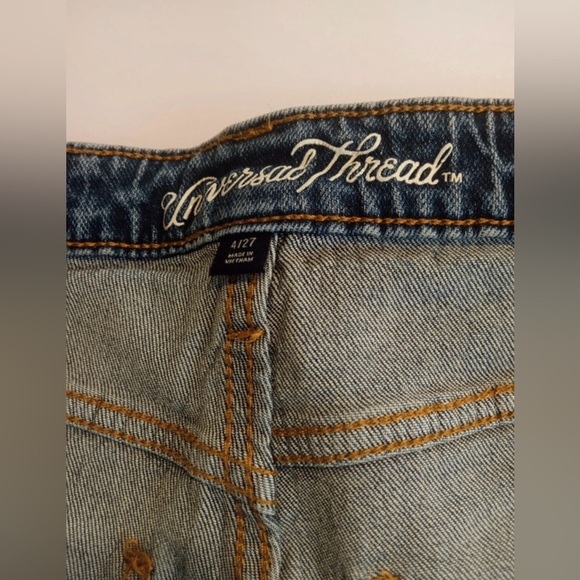 Universal Thread Boyfriend Denim Shorts Size 4/27 - Picture 9 of 11